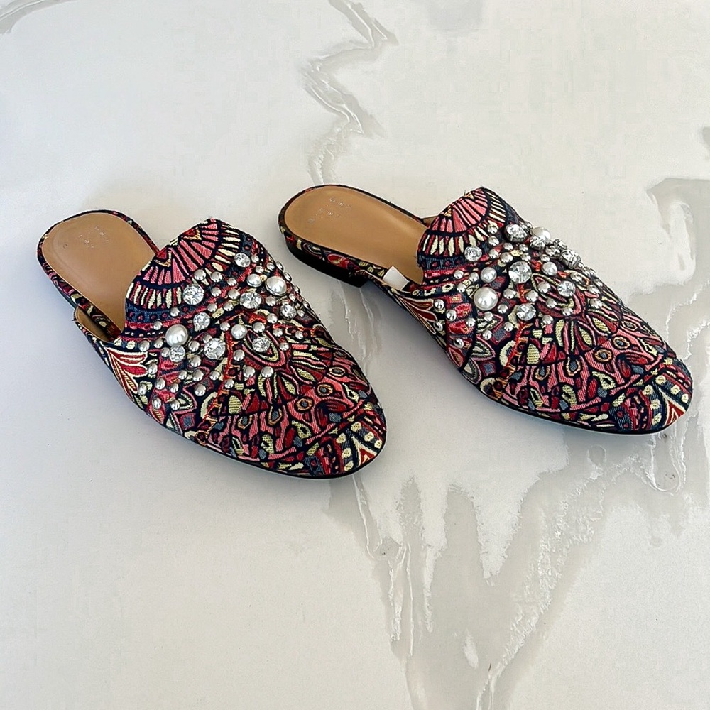 A New Day Brocade Rhinestone and Pearl Jewel Mule Shoes Red and Pink Womens 7.5 - Picture 3 of 15